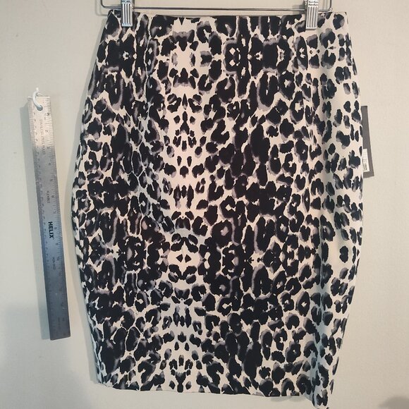 Leopard Print Pencil Skirt - Picture 1 of 5